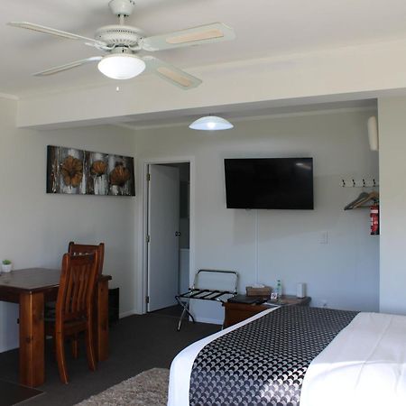 Coromandel Seaview Motel Exterior foto